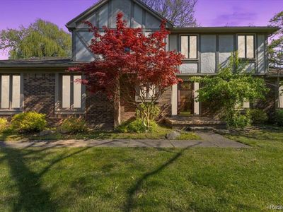 4824 Quarton Rd, Bloomfield Hills, MI, 48302