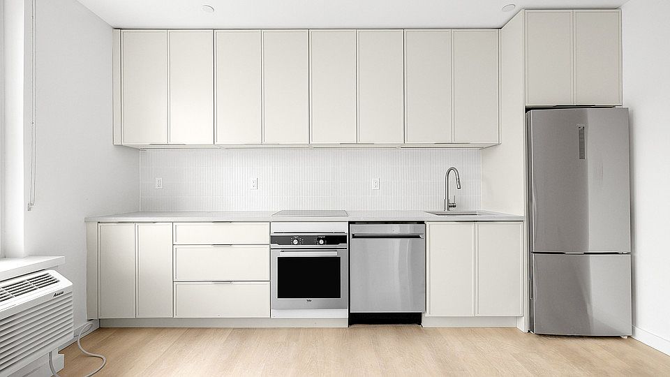 1st image of 150 Lawrence St #1322