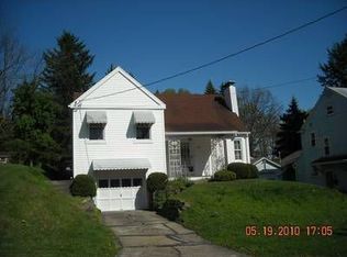 685 Peach St, Meadville, PA 16335