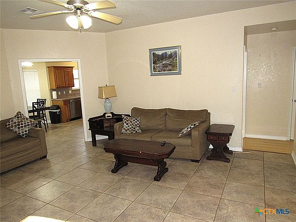 3rd image of 65 Bluebonnet Loop