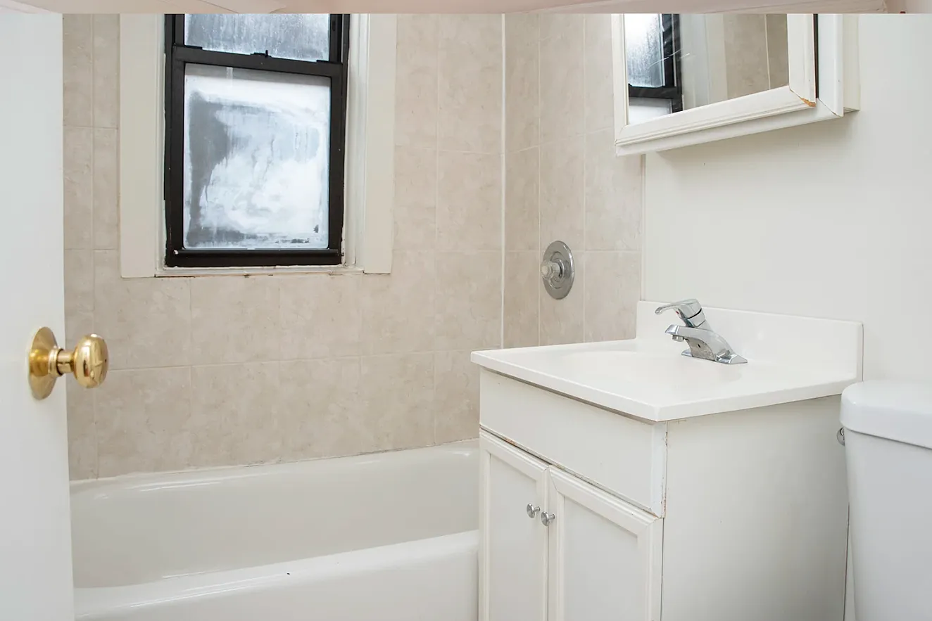 1 bed, 1.0 bath, $1,945 — Photo 3