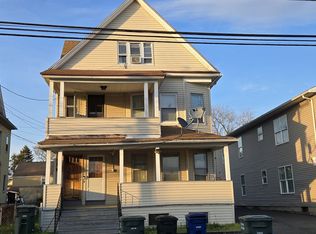 324 Mountain Grove St, Bridgeport, CT 06605