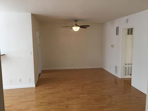 2nd image of 945 N Curson Ave APT 3