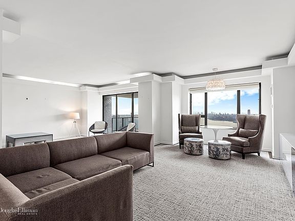 2nd image of 425 E 58th St APT 45H