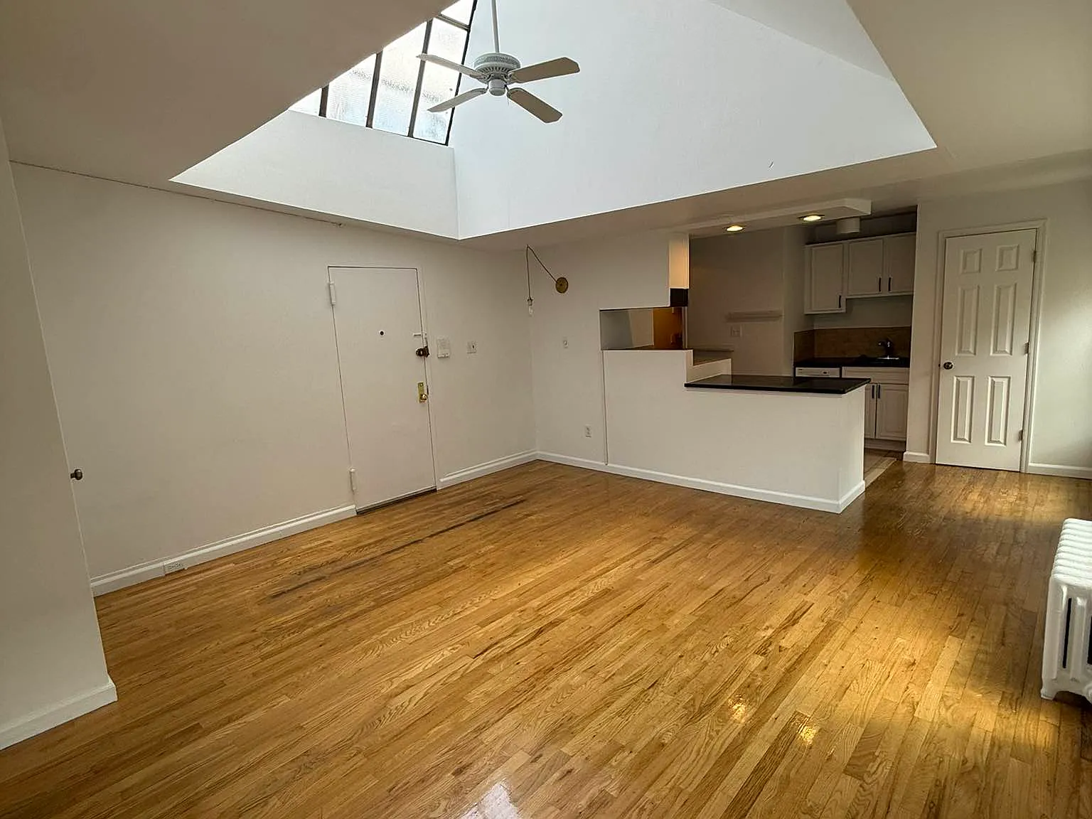 91 Charles Street — Photo 4