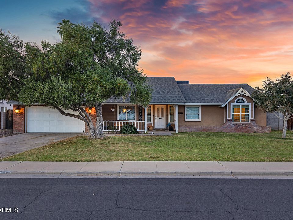 1st image of 5344 E DIAMOND Avenue