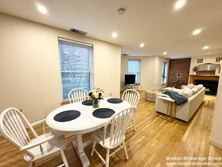 96 Gainsborough St #103W — Photo 4