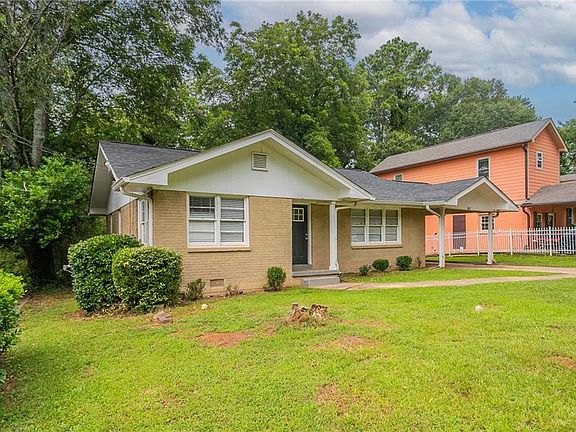 2nd image of 1867 Pinedale Pl