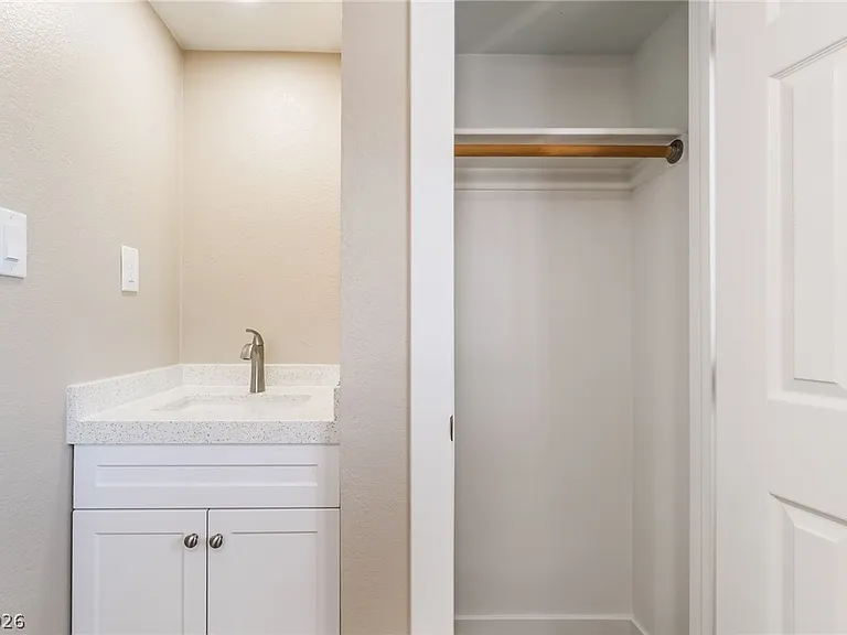 5402 Tahoe Dr — Photo 18