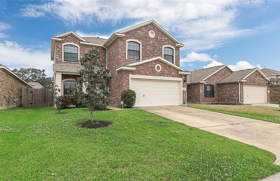 1st image of 23523 Virginia Pine Dr