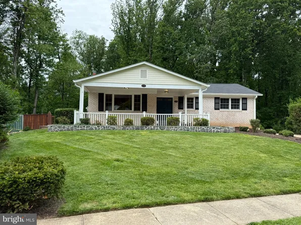 6706 Coachman Dr, Springfield, VA 22152
