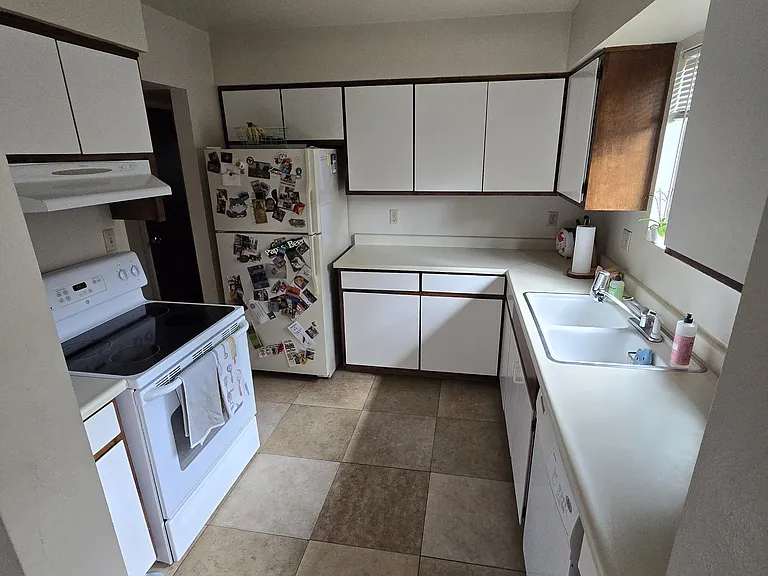 315 W Oak Ave #A — Photo 9