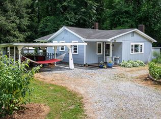 207 Millard J Dr, Hendersonville, NC 28739
