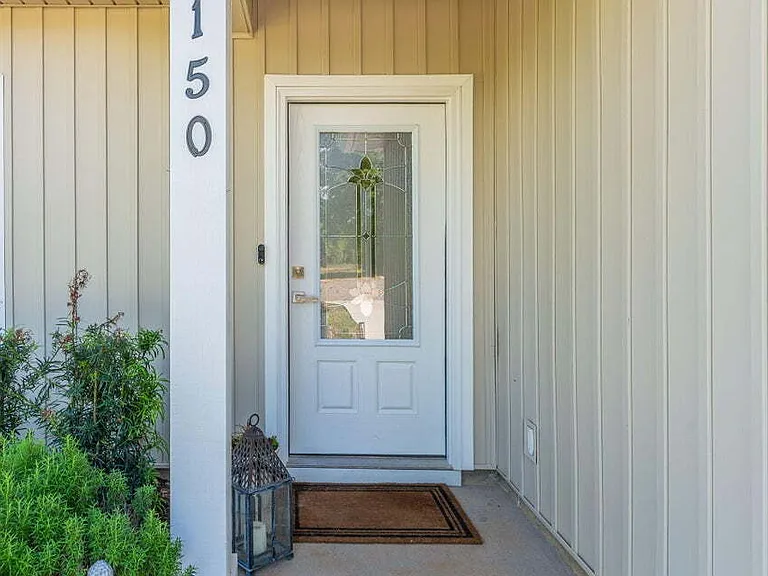 150 E Hibiscus Ave — Photo 3
