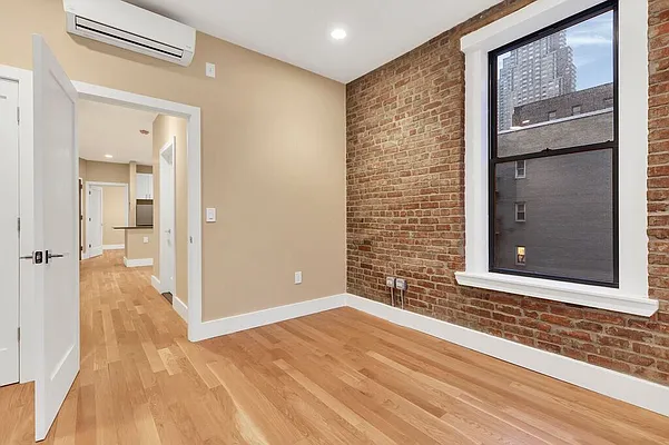 Rented by Cooper & Cooper Real Estate | media 5