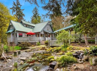 8020 Hansen Rd NE, Bainbridge Island, WA 98110