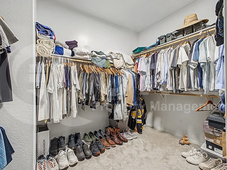 3644 S Danielson Way — Photo 8