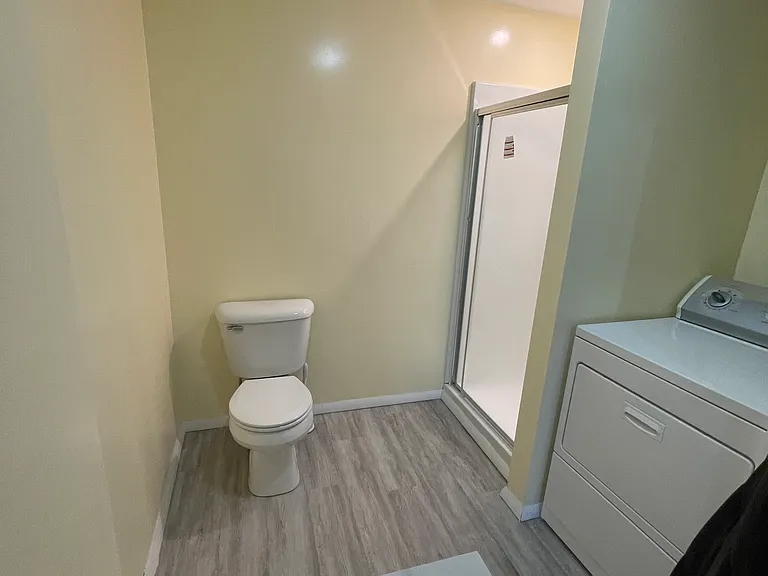 188 Beech St #1 — Photo 10