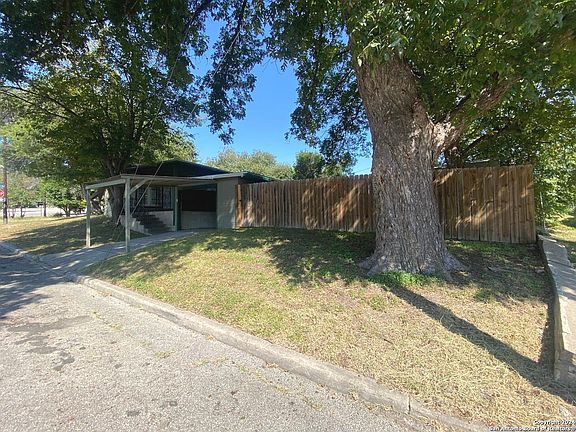 4th image of 118 W. CRESTLINE DR.
