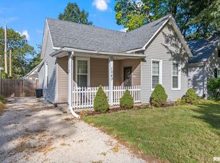 1343 N 2nd St, Springfield, IL 62702