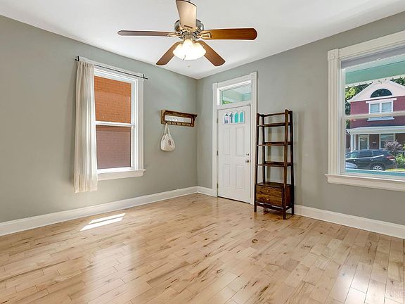 4th image of 4316 Beech Hill Ave