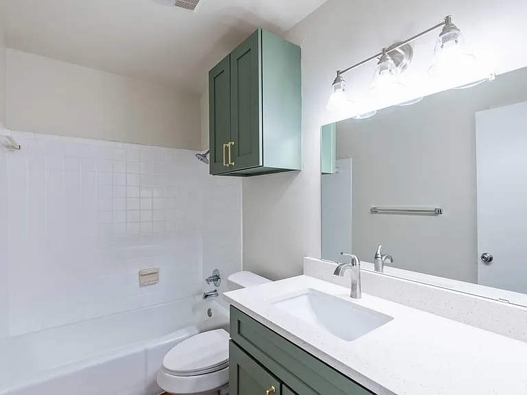 5802 Belmoor Dr #B — Photo 24