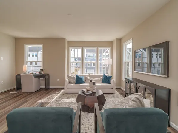 304 Cheshire Ln, Waynesboro, VA 22980