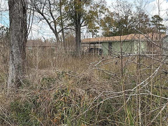 3rd image of 8538 Homewood Ln