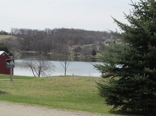 1116 Clubhouse Dr, La Valle, WI 53941