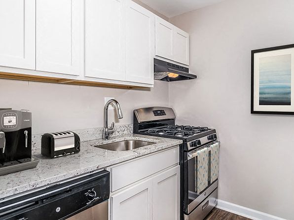 2110 Prentiss Dr #L210
