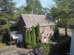 914 Vanderbilt Ave, Niagara Falls, NY 14305