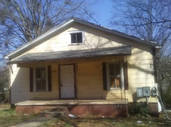 310 Newbern Ave, Statesville, NC 28677