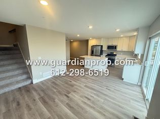 8861 Granite Ct, Woodbury, MN 55129