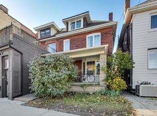 2251 Dundas St W, Toronto, ON M6R 1X6