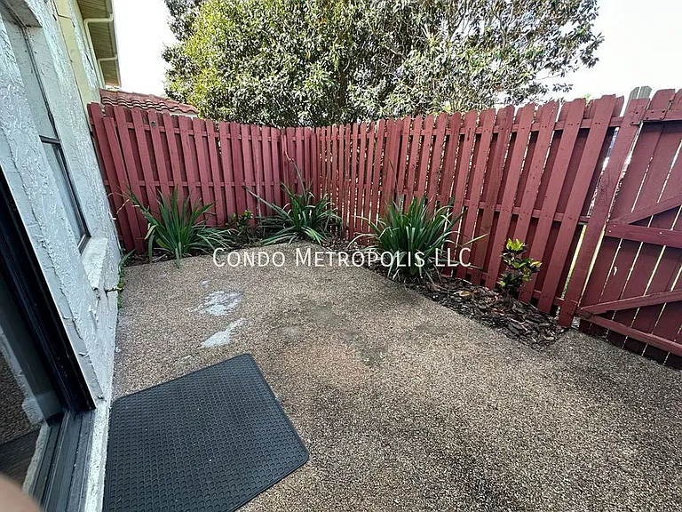 1600 Bending Brook Way #28 — Photo 19