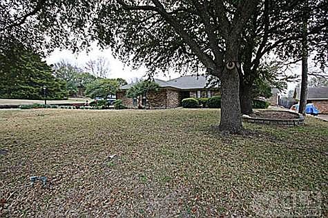1st image of 303 Glenn Ave