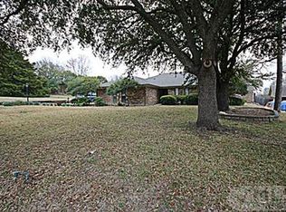 303 Glenn Ave, Rockwall, TX 75087