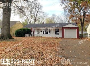 7636 Locust St, Kansas City, MO 64131