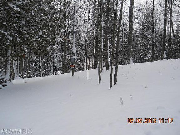 3rd image of 5054 N Birch Ave