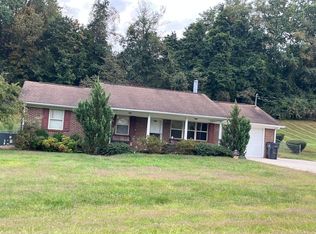 2897 Clearview Rd, Morristown, TN 37814