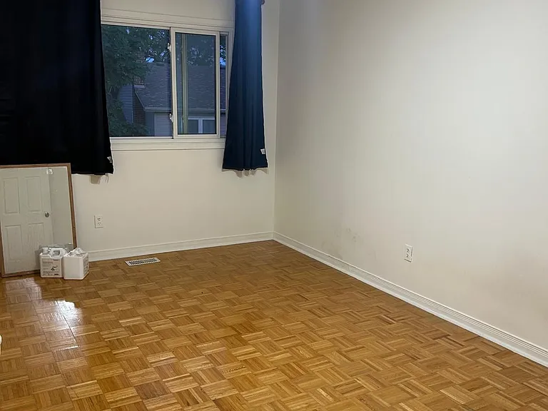 72 Swennen Dr — Photo 9