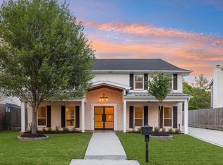 4810 Bayou Vista Dr, Houston, TX 77091