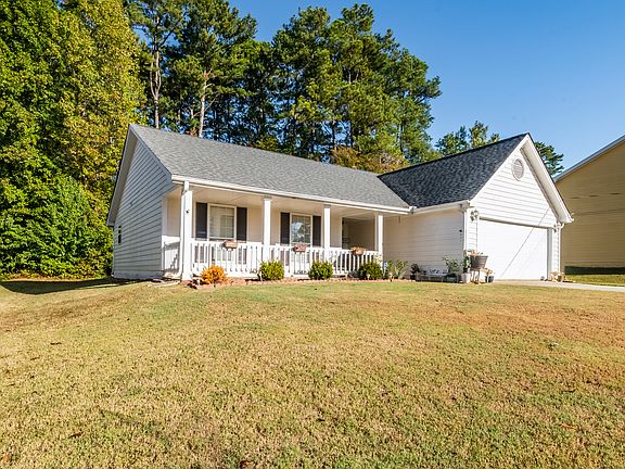 3rd image of 5375 Harbins Cove Ct
