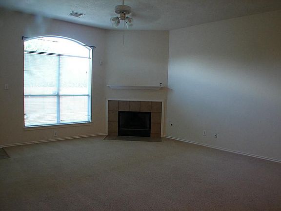 4th image of 4204 Tawakon Dr