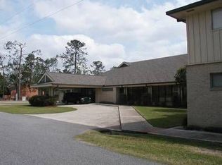 3940 Holly Hill Rd, Lake Charles, LA 70605