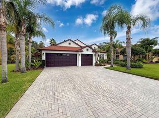 10704 Cory Lake Dr, Tampa, FL 33647