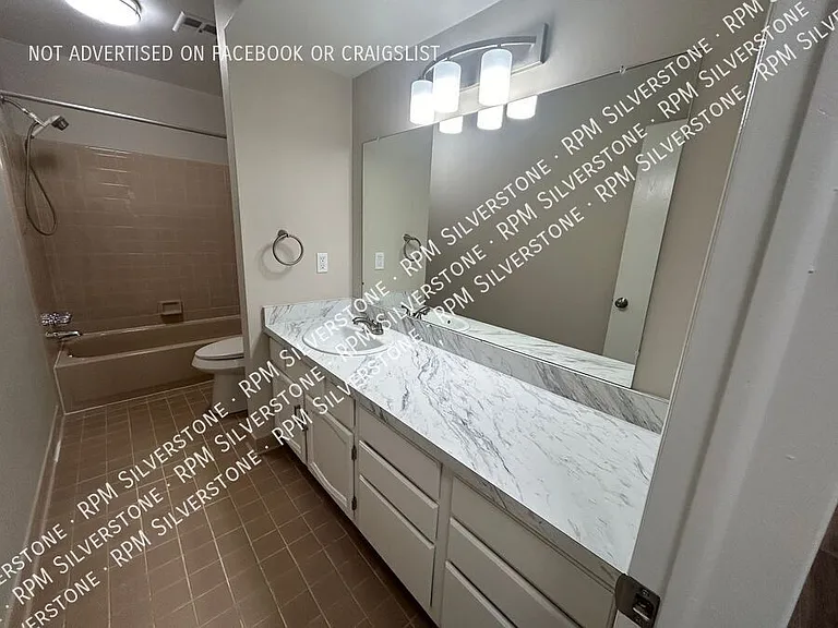 39247 Iris Ct — Photo 11