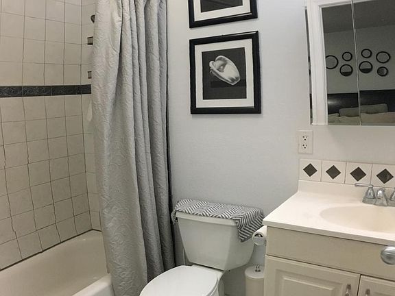 Master bedroom bathroom