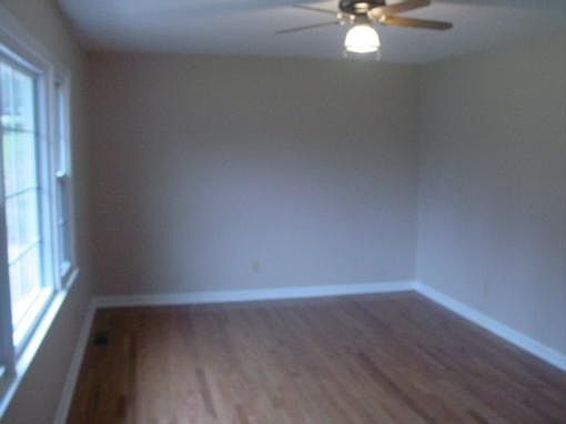 3rd image of 363 Brookwood Acres Dr