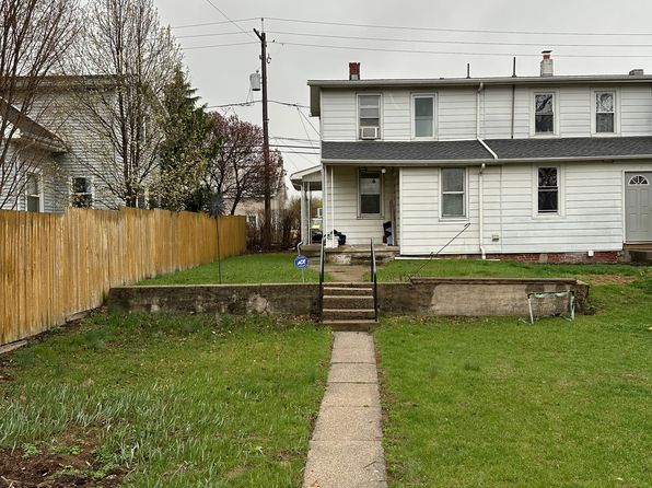 117 W Main St, Newmanstown, PA 17073